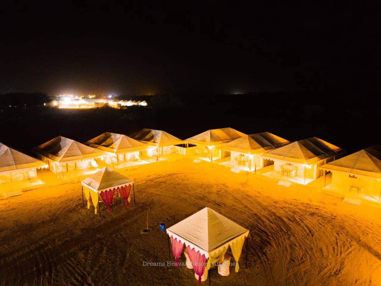Desert Glory Resort in Sam Dunes area, Jaisalmer — photo 1